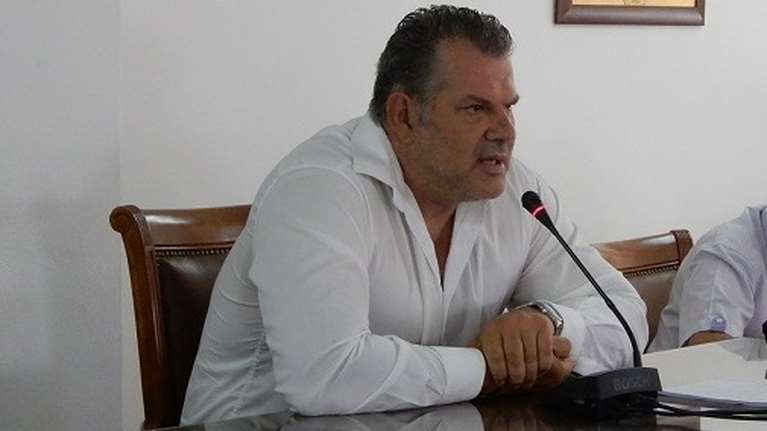 Συγκλονίζει ο αντιδήμαρχος Φαιστού: Κι εγώ δεν πίστευα στον κορονοϊό, αλλά κινδύνεψα να πεθάνω