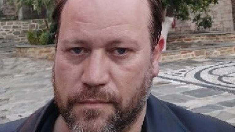 Βόλος: Πέθανε ανεμβολίαστος καθηγητής από κορονοϊό - Αφησε ορφανά πέντε παιδιά