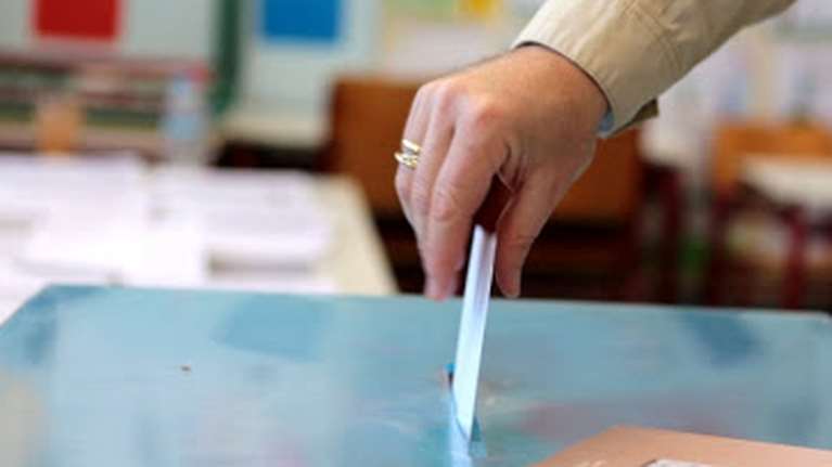 Δημοσκόπηση Pulse: Μεγάλο προβάδισμα 19,5% για τη ΝΔ έναντι του ΣΥΡΙΖΑ -  Σταθερό το ΚΙΝΑΛ