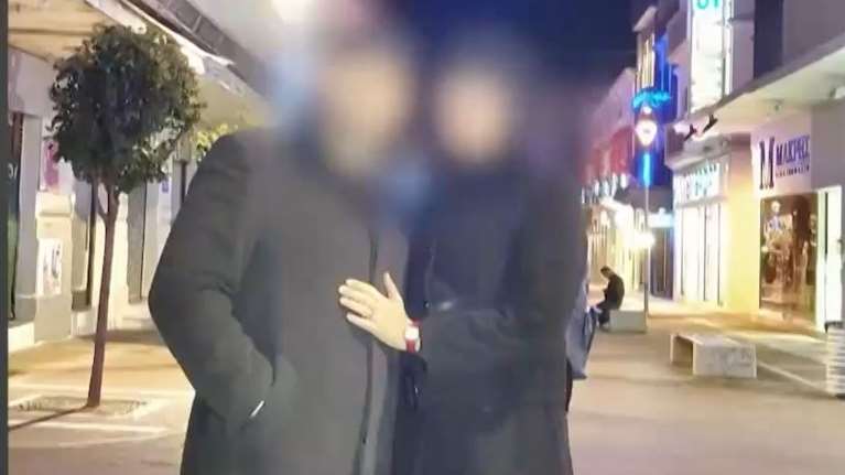 Νέα αποκάλυψη για τον αστυνομικό της Βουλής: "Ο παππούς ξέρει", είπε ένα από τα κορίτσια της οικογένειας