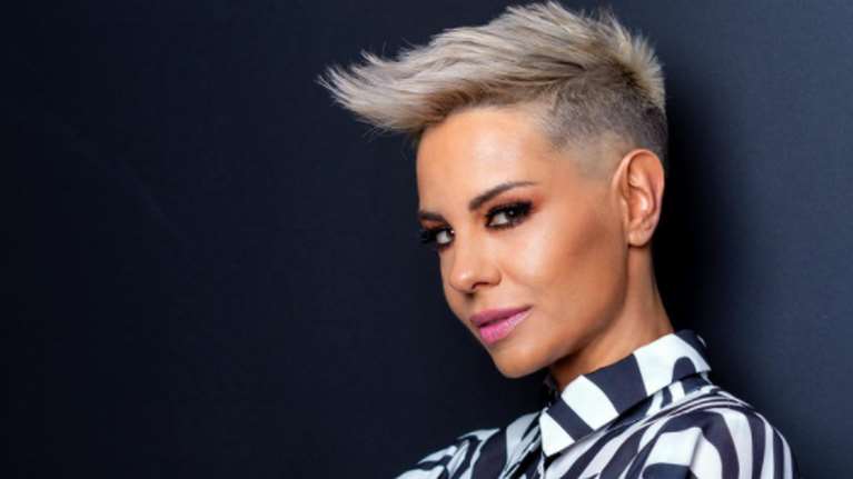 Ράνια Κωστάκη: Εμεινα εγκλωβισμένη για 16 ώρες στην Αττική Οδό [βίντεο]