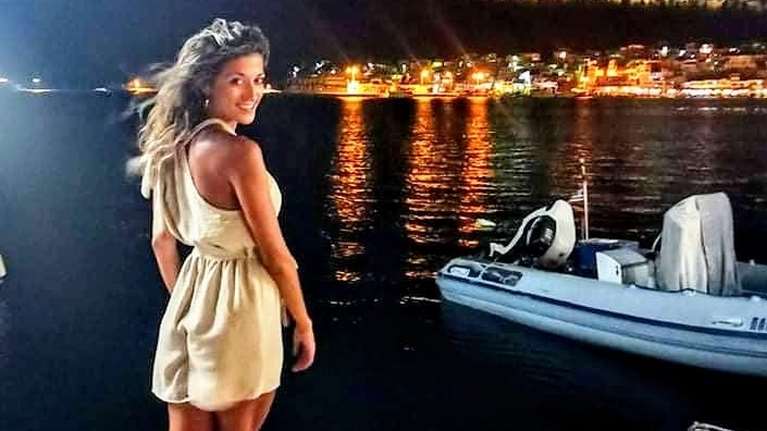 Εγκλημα στη Ρόδο: &quot;Η Δώρα είχε μια έλξη για περίεργους τύπους - Ο δράστης ανακάτευε την οικογένειά μας&quot;, λέει ο αδελφός της