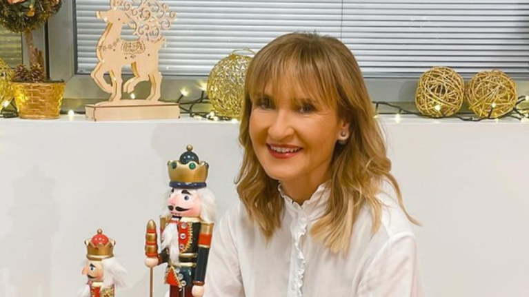 Μάρα Ζαχαρέα: Δείτε το εντυπωσιακό χριστουγεννιάτικο δέντρο που στόλισε στο χλιδάτο σπίτι της