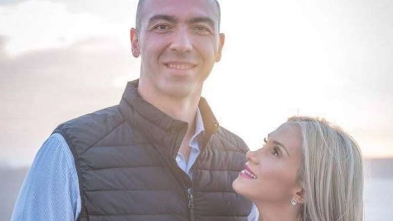 Η Δώρα Τσαμπάζη μετακόμισε στην Αθήνα 11 μήνες μετά τον θάνατο του Αλέξανδρου Νικολαΐδη