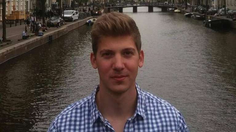 Κρήτη: Νέες έρευνες από εθελοντές για τον αγνοούμενο γιατρό - Θα γίνει μεγάλη προσπάθεια να τον βρούμε", λέει η μητέρα του