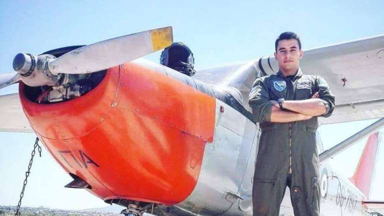 Πτώση Canadair στην Κάρυστο: Η σπαρακτική ανάρτηση φίλης του ανθυποσμηναγού Περικλή Στεφανίδη