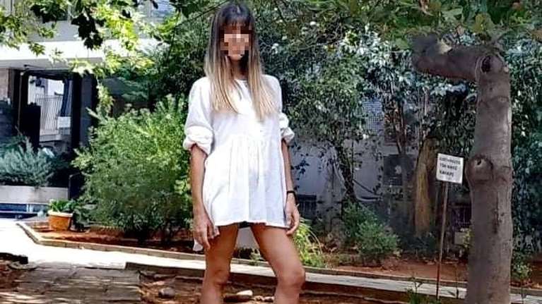 Τα sms που &quot;καίνε&quot; την καθηγήτρια: &quot;Σε σκέφτομαι πολύ - Μου λείπεις&quot; έγραφε στον 13χρονο μετά την καταγγελία