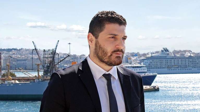 Ο Διονύσης Τεμπονέρας υπόσχεται 80 χιλιάδες προσλήψεις για τους αναπήρους- Γιατί όχι 180 χιλιάδες αγαπητέ μου, μην είστε τσιγγούνης, λεφτά υπάρχουν