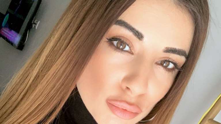 Μίνα Αρναούτη: Συγκλονίζει για τις κρίσεις πανικού που παθαίνει - &quot;Είχα κλειστεί στο σπίτι, έβλεπα παντού κίνδυνο&quot;