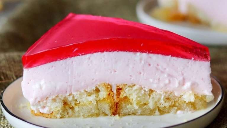 Γιαουρτογλυκό ψυγείου με ζελέ, έτοιμο σε 5 λεπτά - Ο,τι καλύτερο για το καλοκαίρι