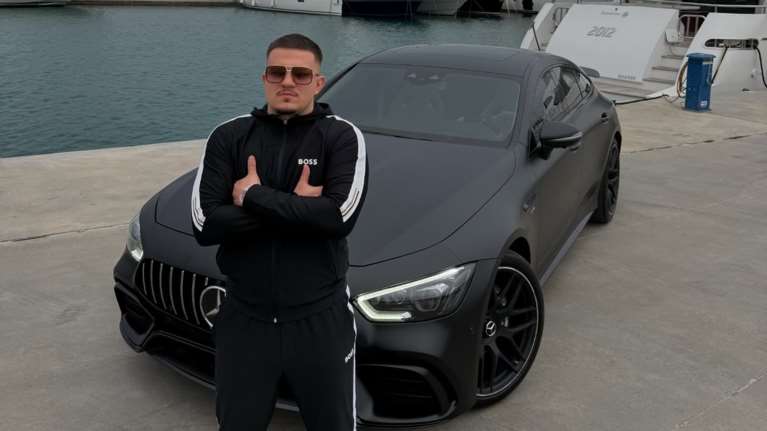 Υμηττός: Κατέρρευσε ο τράπερ όταν έμαθε ότι προφυλακίζεται - Τι είπε για την αρπαγή του γιου του επιχειρηματία [βίντεο]