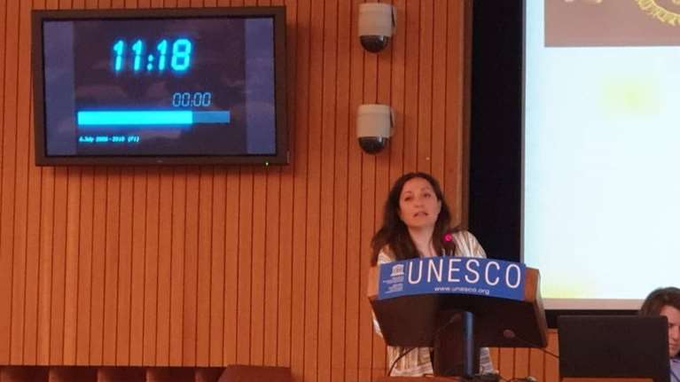 Ποια είναι η Τουρκάλα αρχαιολόγος που είπε την αλήθεια για το δήθεν φιρμάνι του Έλγιν - Μας στηρίζει για τα Γλυπτά του Παρθενώνα