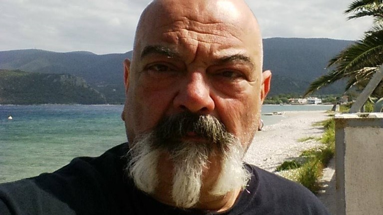 ΣΤΗΒ ΝΤΟΥΖΟΣ