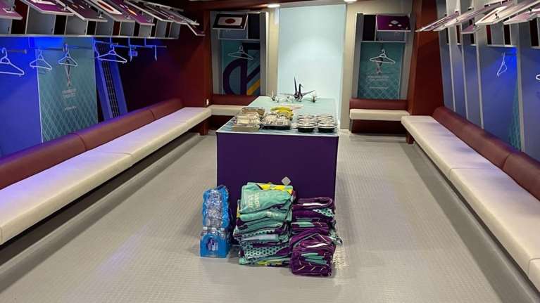 Μουντιάλ 2022: Οι Ιάπωνες φίλαθλοι καθάρισαν τις εξέδρες και οι ποδοσφαιριστές της εθνικής ομάδας &quot;γυάλισαν&quot; τα αποδυτήρια [βίντεο]