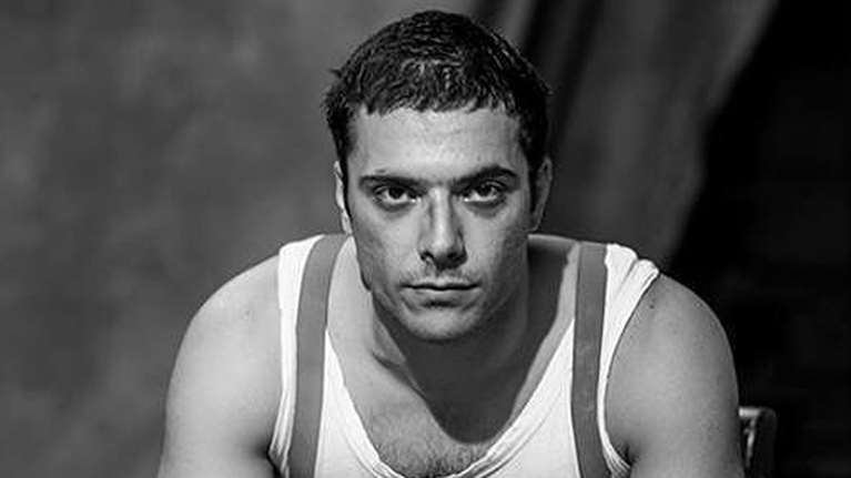 Σοκ: Νεκρός σε τροχαίο δυστύχημα ο ηθοποιός Πάνος Νάτσης - Στο κέντρο της Αθήνας