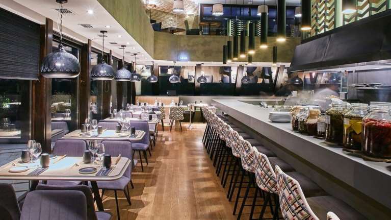 Ο όμιλος Καστελόριζο δεν βρίσκει εργαζόμενους αν και δίνει μισθό 1.000 ευρώ καθαρά - Ούτε για... λάντζα