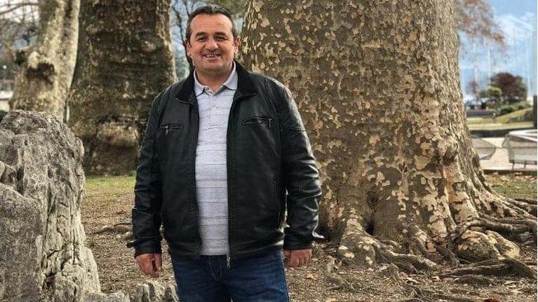 54χρονος - Θεσσαλονίκη