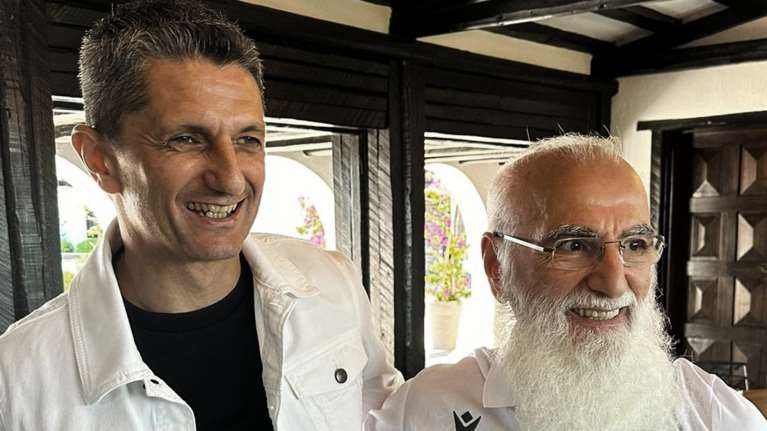 Απίθανο: O Ιβάν Σαββίδης συναντήθηκε με τον προπονητή του ΠΑΟΚ έπειτα από πέντε ολόκληρα χρόνια - Στη Χαλκιδική