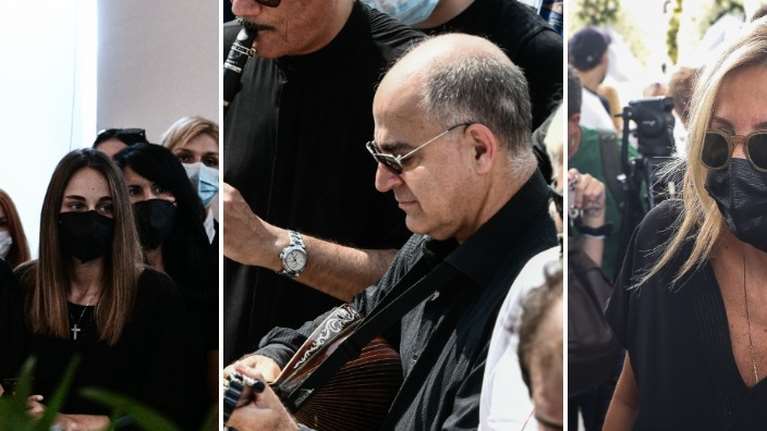 Κηδεία Τόλη Βοσκόπουλου: Ηταν όλοι εκεί - Ο συγκλονιστικός αποχαιρετισμός με τραγούδια και χειροκροτήματα στον &quot;πρίγκιπα&quot;