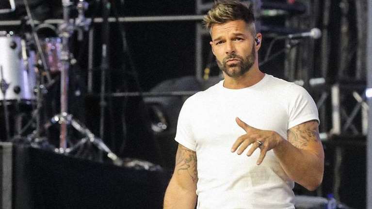 Ρίκι Μάρτιν: Ο ανιψιός του τον κατηγορεί για αιμομιξία και σωματική κακοποίηση - Αντιμετωπίζει ποινή φυλάκισης έως και 50 χρόνια