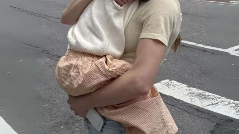 &quot;Μαμά, με πονάνε τα πόδια!&quot; – Τι σημαίνει όταν το παιδί κουράζεται