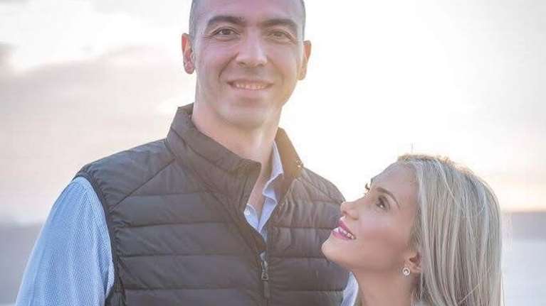 Δώρα Τσαμπάζη: &quot;Εσύ, που είχες ευχηθεί καρκίνο στον άντρα μου...&quot; - Το ξέσπασμα της συζύγου του Νικολαΐδη