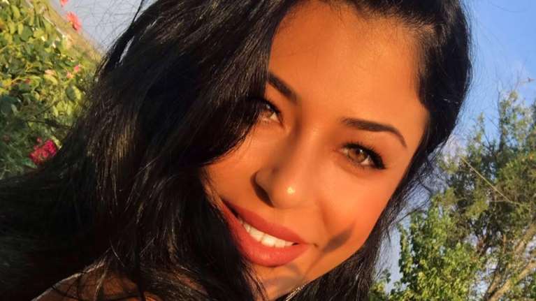 Αφροδίτη Λατινοπούλου: Ποια είναι η όμορφη πολιτευτής της ΝΔ  που μήνυσε ο Παπαδημούλης [Εικόνες]