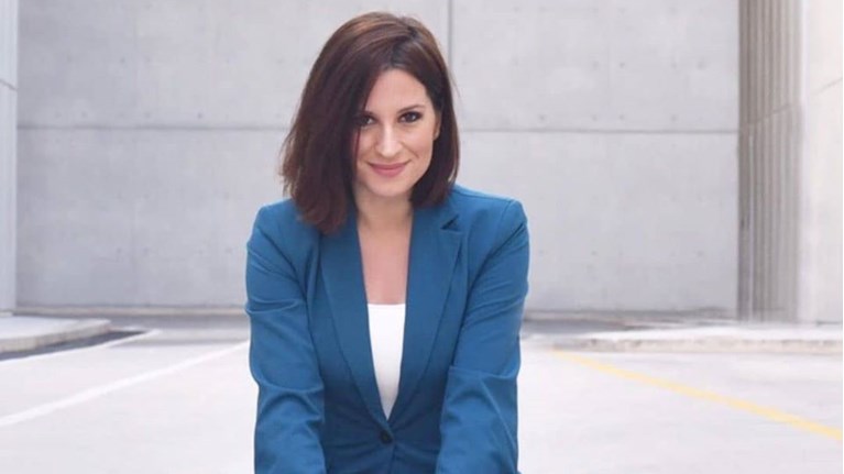 ΝΙΚΗ ΛΥΜΠΕΡΑΚΗ