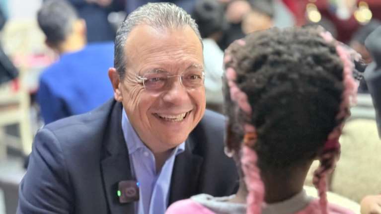 Στο Κέντρο Φιλοξενίας Ασυνόδευτων Ανηλίκων &quot;Άρσις&quot; ο Σωκράτης Φάμελλος: Να φτιάξουμε ξανά έναν ασφαλή κόσμο για τα παιδιά