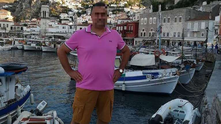 Άλιμος: Οι διάλογοι της ντροπής του καθηγητή με φίλους του - &quot;Μια χαρά περνάμε με τη μικρή, την εβάλα στον ίσιο δρόμο&quot;