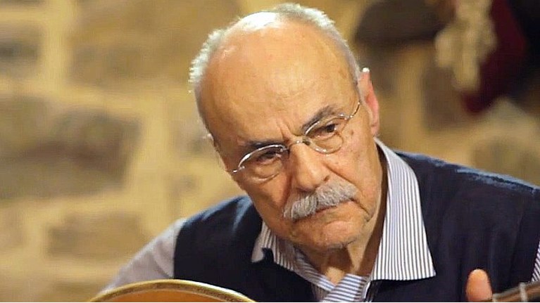 ΓΙΑΝΝΗΣ ΞΥΛΟΥΡΗΣ