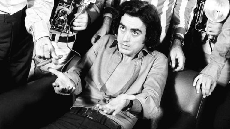 Νίκος Γαλανός: Η αδημοσίευτη φωτογραφία με την Αλίκη Βουγιουκλάκη από το 1972 [εικόνα]