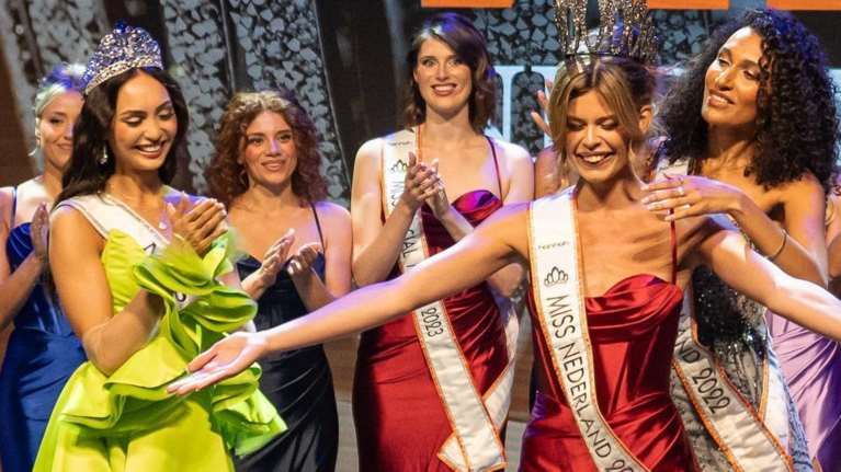 Τέλος εποχής για τη &quot;Μις Ολλανδία&quot; μετά την τρανς νικήτρια - Τα καλλιστεία εκσυγχρονίζονται για να χωράνε όλες τις γυναίκες