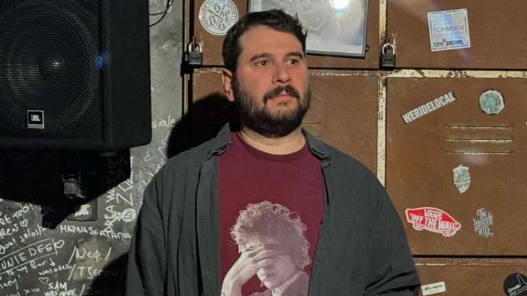 Πάρις Ρούπος: Η πρώτη δήλωση μετά τον σάλο και την απόλυση - &quot;Σκέφτομαι να κινηθώ νομικά εναντίον του Μπογδάνου&quot;