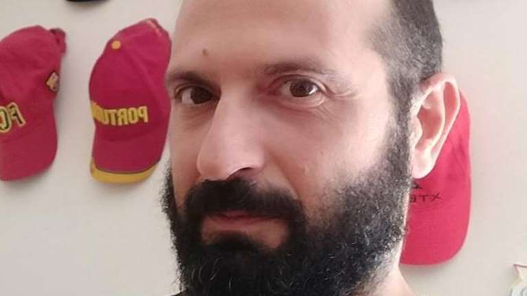 Το απίθανο σχόλιο του Μάνου Βουλαρίνου για τον κορονοϊό, την Αυγή και τις συγκεντρώσεις