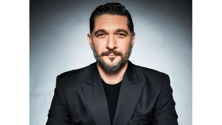 Πάνος Ιωαννίδης: Η σύντροφός μου είναι πολύ όμορφη, μακάρι να της μοιάσει το παιδί