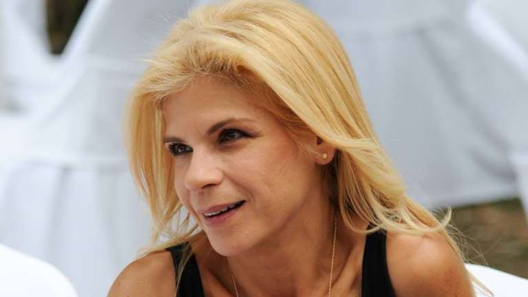 Πυρκαγιές Ηλεία: Δημοσιογράφος αποκαλύπτει πώς πήρε και αυτή τα 3.000 ευρώ ενώ "πάτησε το πόδι της εκεί για πρώτη φορά"