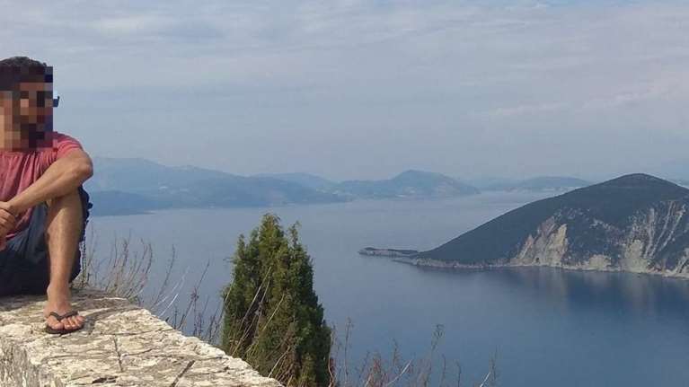 Φολέγανδρος: Εντοπίστηκε ζωντανός ο φίλος της 26χρονης - Απειλεί να αυτοκτονήσει