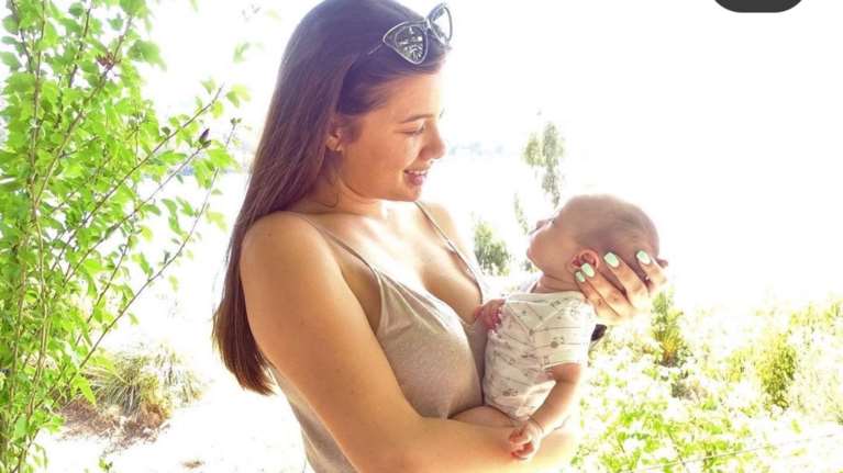 Γλυκά Νερά: Η γιαγιά πήγε τη μικρή Λυδία σε παιδικά καλλιστεία στις Φιλιππίνες - Σε γηροκομείο στον Βόλο ο σύζυγός της