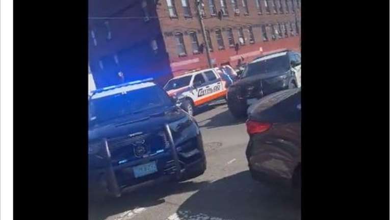 ΗΠΑ: Αναφορές για πυροβολισμούς με τραυματίες στη Μασαχουσέτη