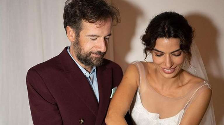 Τόνια Σωτηροπούλου: Η αδημοσίευτη φωτογραφία από τον γάμο της - Την πόσταρε φίλος της