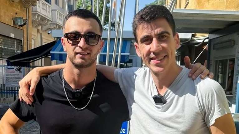 Έξαλλοι στην Κύπρο με τον Φειδία- Συνεργασία με Τουρκοκύπριο influencer για τη &quot;μοιρασμένη χώρα&quot; στην επέτειο του Σολωμού