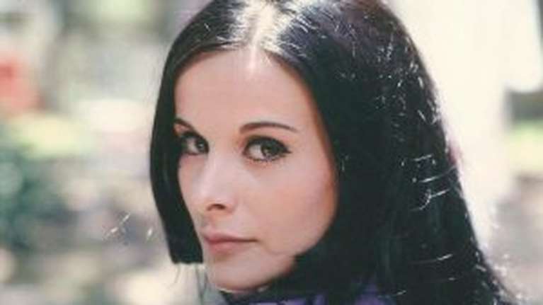 Σπάνιο κλικ: Η Ελενα Ναθαναήλ με τον Γιώργο Τσαγκάρη και τη νεογέννητη κόρη τους, Ινκα