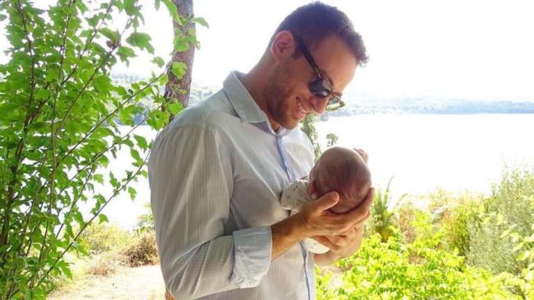 Γλυκά Νερά: Ο συζυγοκτόνος ζήτησε να αρχίσουν οι διαδικασίες για να έχει την επιμέλεια του παιδιού, όταν αποφυλακιστεί