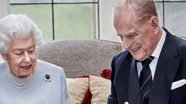 Ο Φίλιππος της Αγγλίας γίνεται 100: Δεν θέλει να γιορτάσει, αλλά περιμένει τον Χάρι και τη Μέγκαν