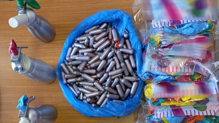 Νέο κορονοπάρτι στη Ζάκυνθο: Με... αέριο γέλιου σε ξενοδοχείο του Λαγανά