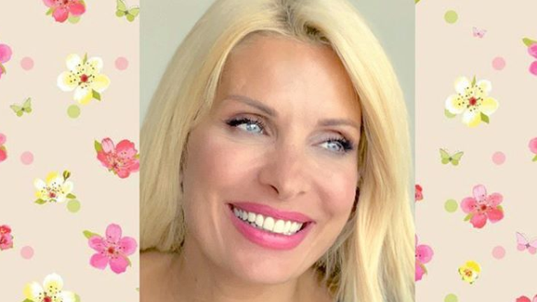 Ελένη Μενεγάκη: Οι ευχές για την γιορτή της Ορθοδοξίας και οι συμβουλές για τον κορονοϊό