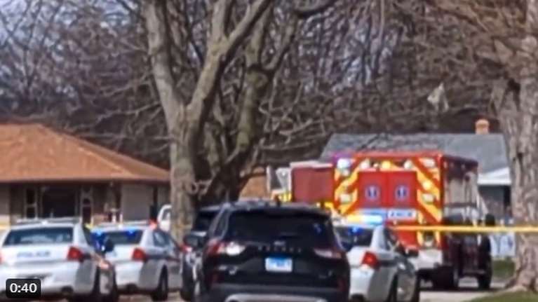 Σφαγή στο Ιλινόις: Ανδρας εισέβαλε σε σπίτι και μαχαίρωσε μέχρι θανάτου τέσσερα άτομα - Τραυματίστηκαν άλλοι πέντε