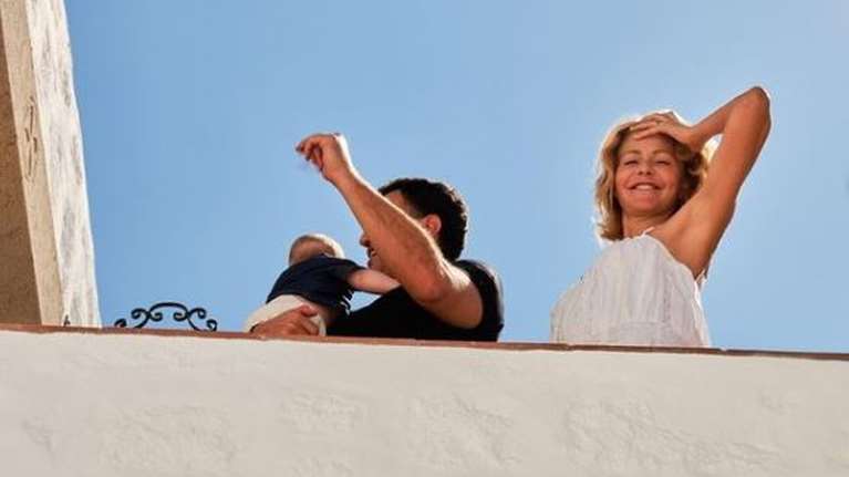 Μπαλατσινού - Κικίλιας: Η μπομπονιέρα από τη βάφτιση του γιου τους στην Πάτμο [εικόνα]