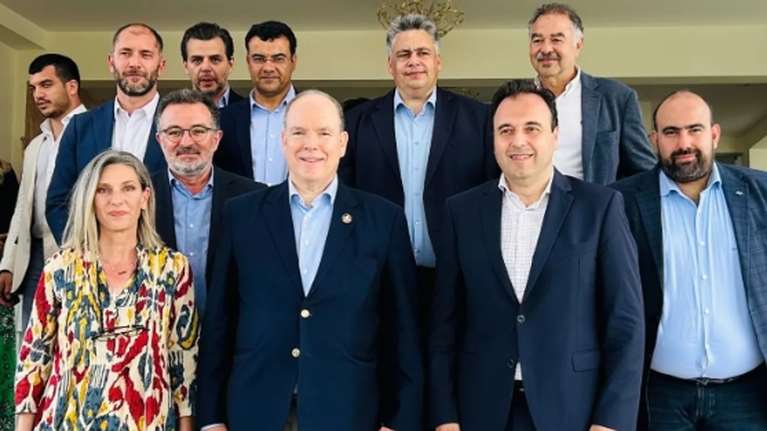 Στην Ελαφόνησο ο πρίγκιπας Αλβέρτο του Μονακό -  Οι πρώτες φωτογραφίες